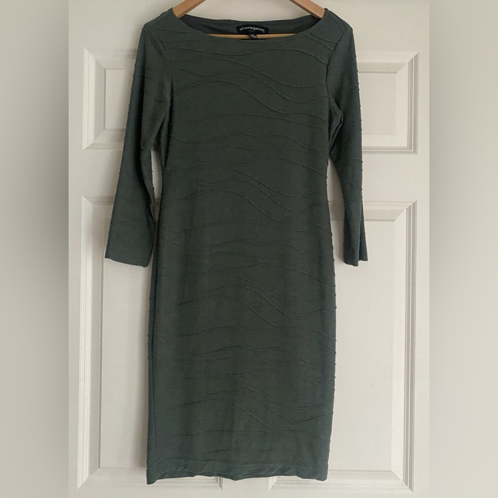 Sharagano Fitted Pencil Dress Size 4 Forest Green Color Casual Comfy Fall OOTD